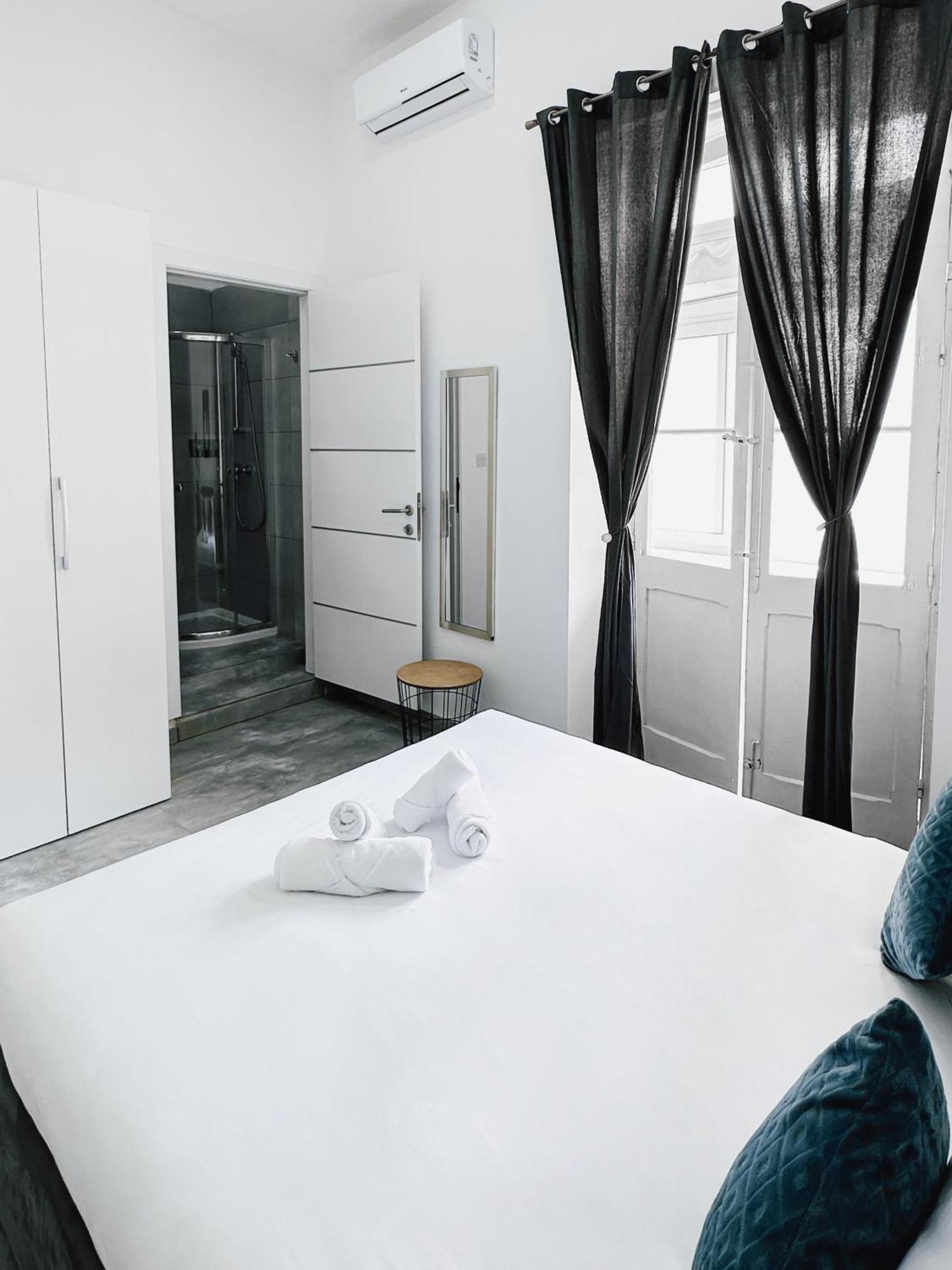 Valletta Waterfront 2 Beds Flat By Arcobnb Il-Furjana Dış mekan fotoğraf